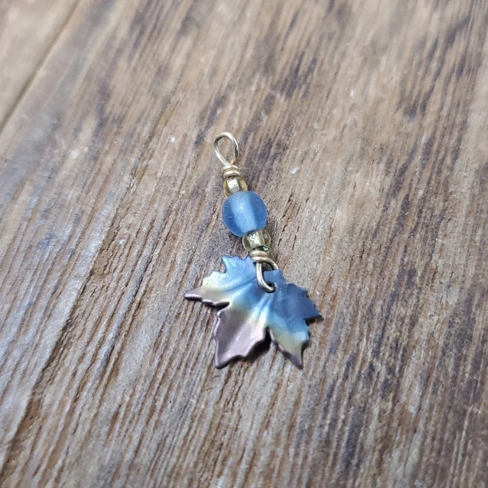 Leaf Charm‎ Pendant with Bead